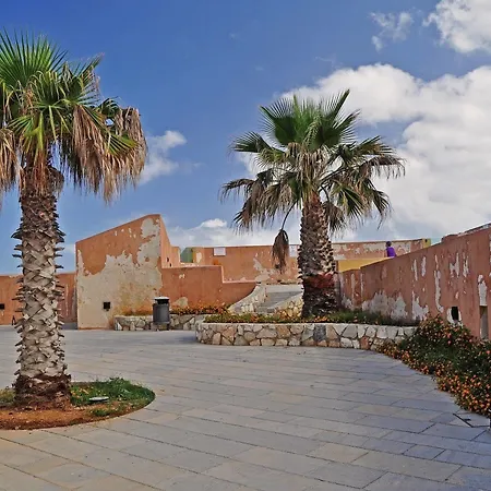 Arcipelago Oda ve Kahvaltı 3*